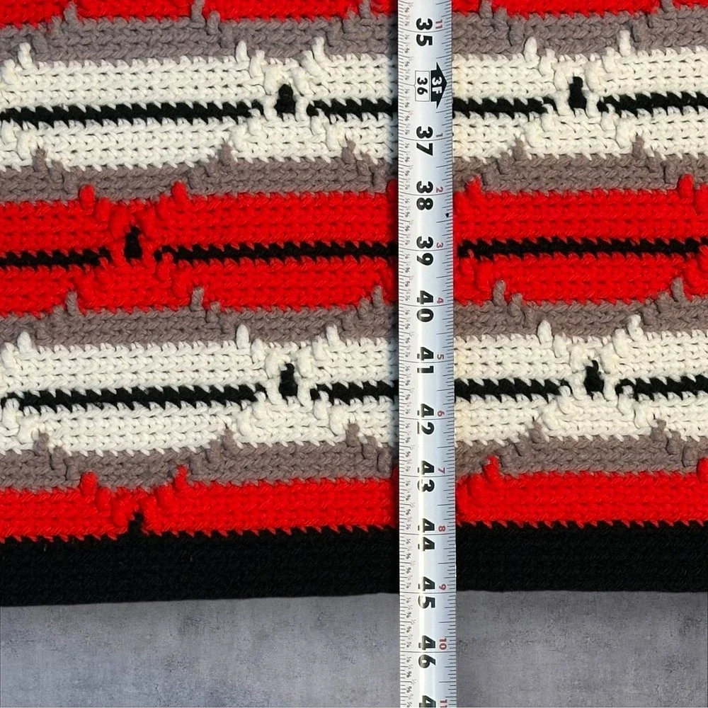Vintage Handmade Navajo Diamond‎ Crochet Blanket Red White Gray Black 70x45